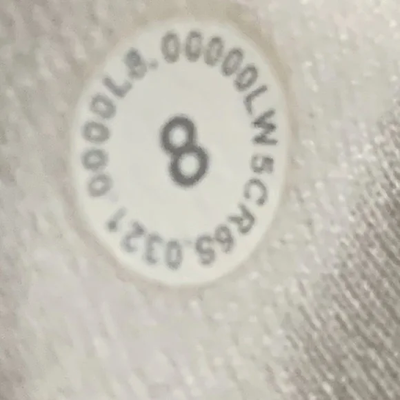 Lululemon Engineered Warmth Jogger. Size: 8 - Picture 6 of 17